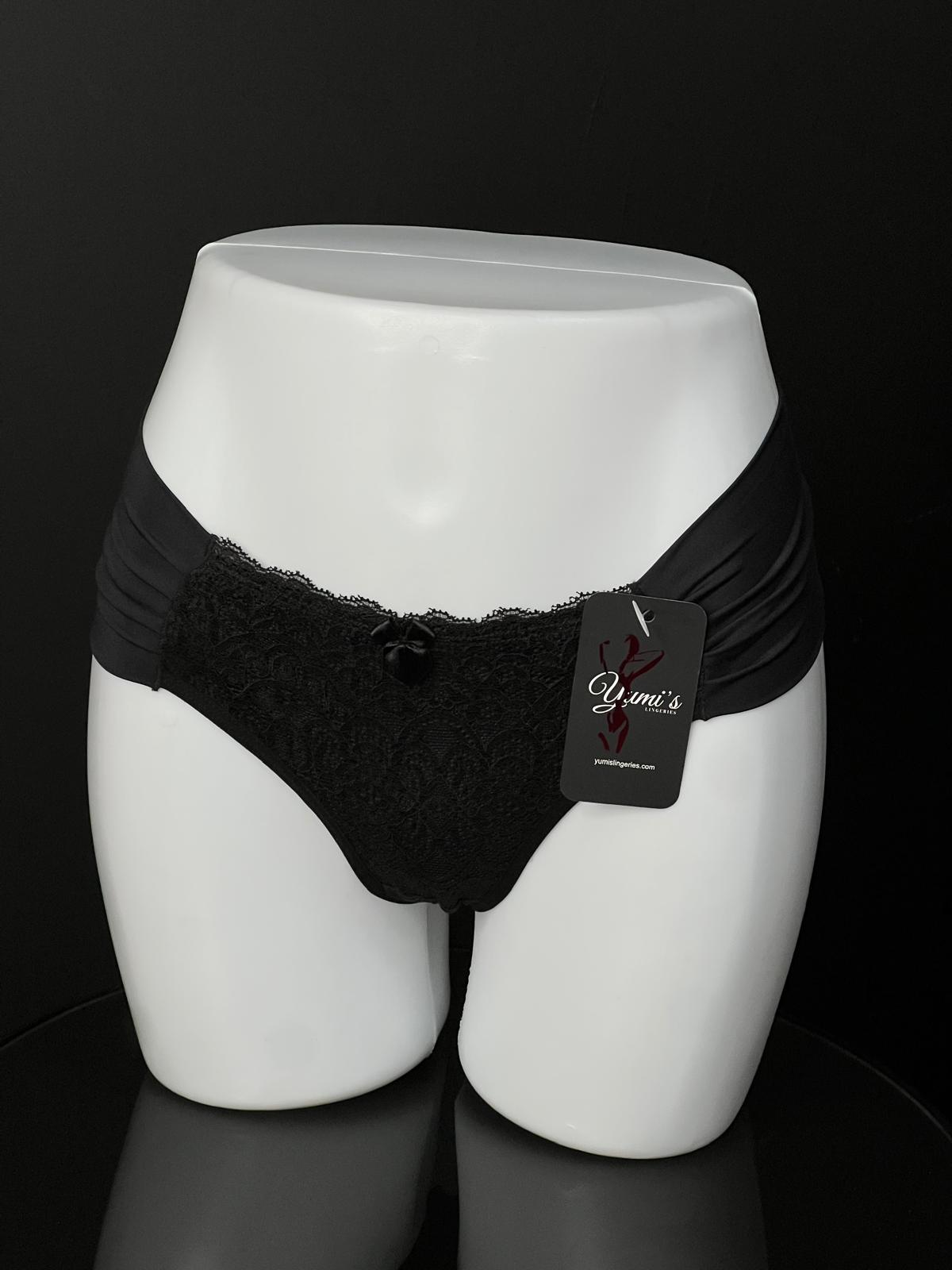Calcinha Isadora - Poliamida com pala dupla na lateral e fio duplo |By Yumi's Lingeries