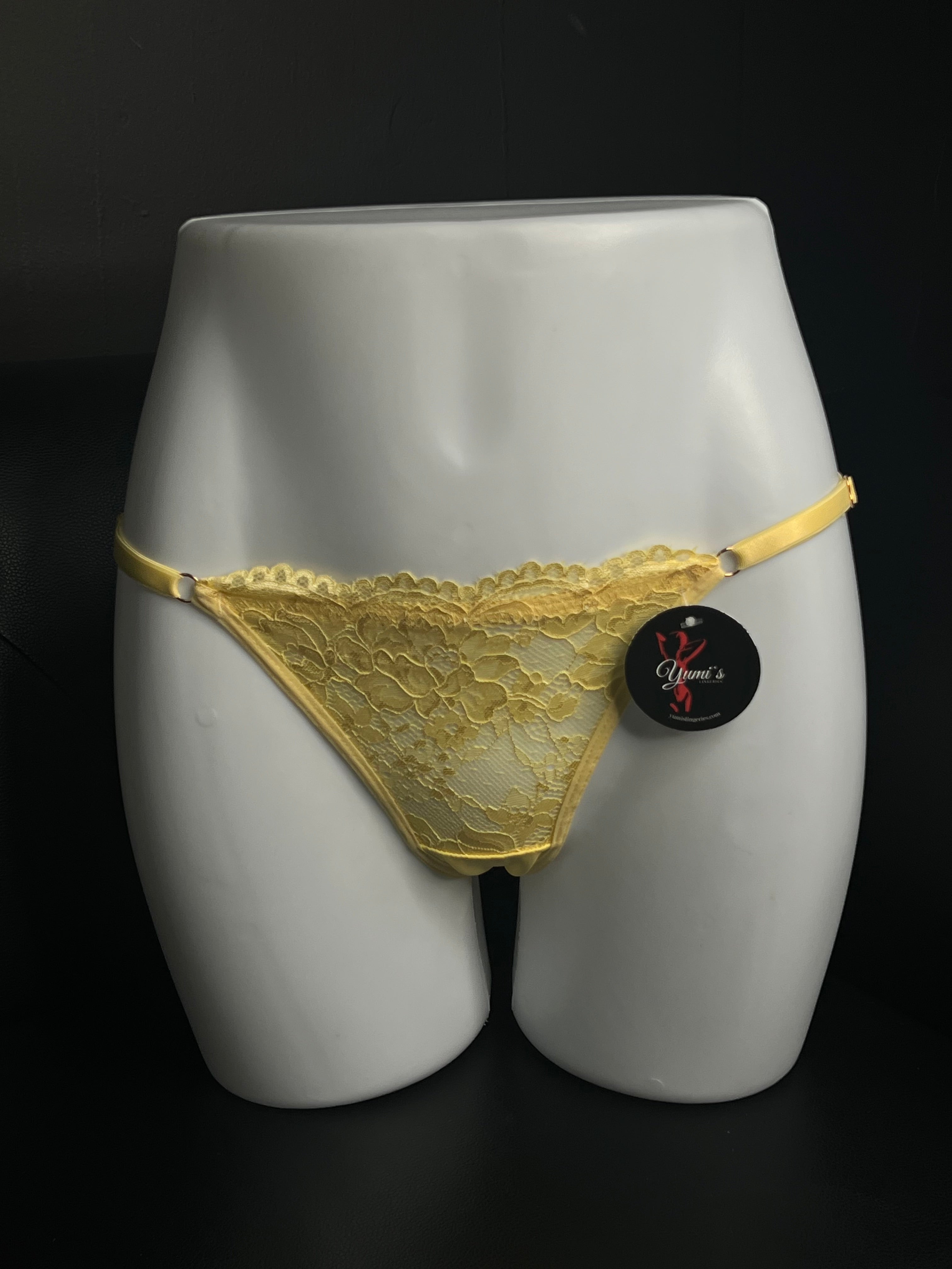 Calcinha Sarah - Regulagem com renda na frente e fio duplo atrás