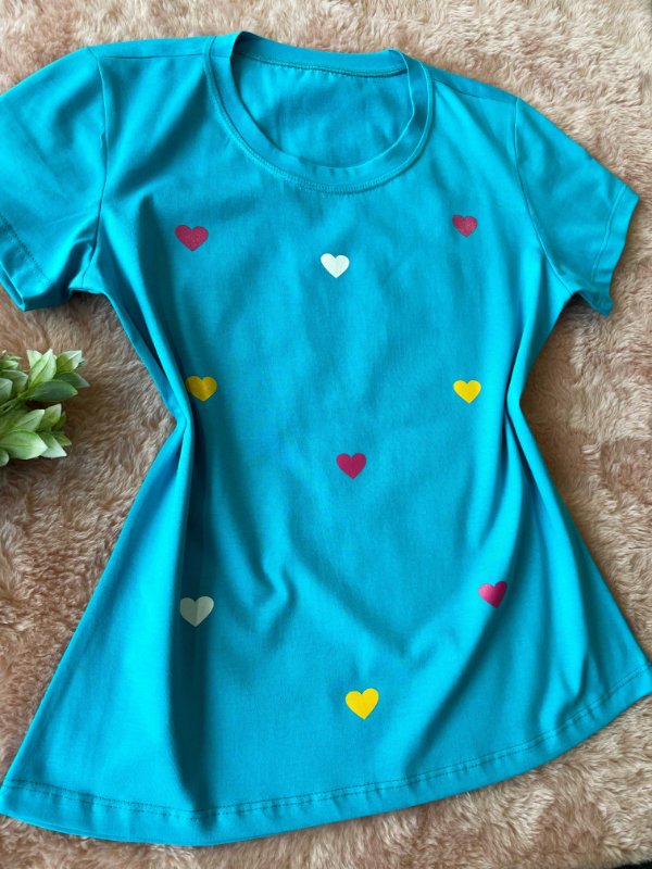 T-shirt Azul Corações