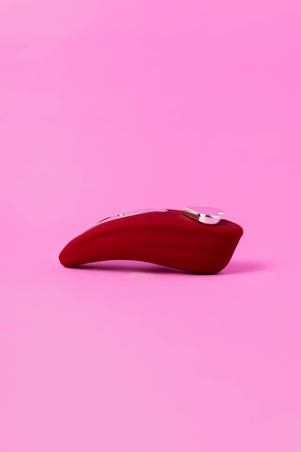 Cherry - Calcinha Vibratória com controle de carro e APP à distância